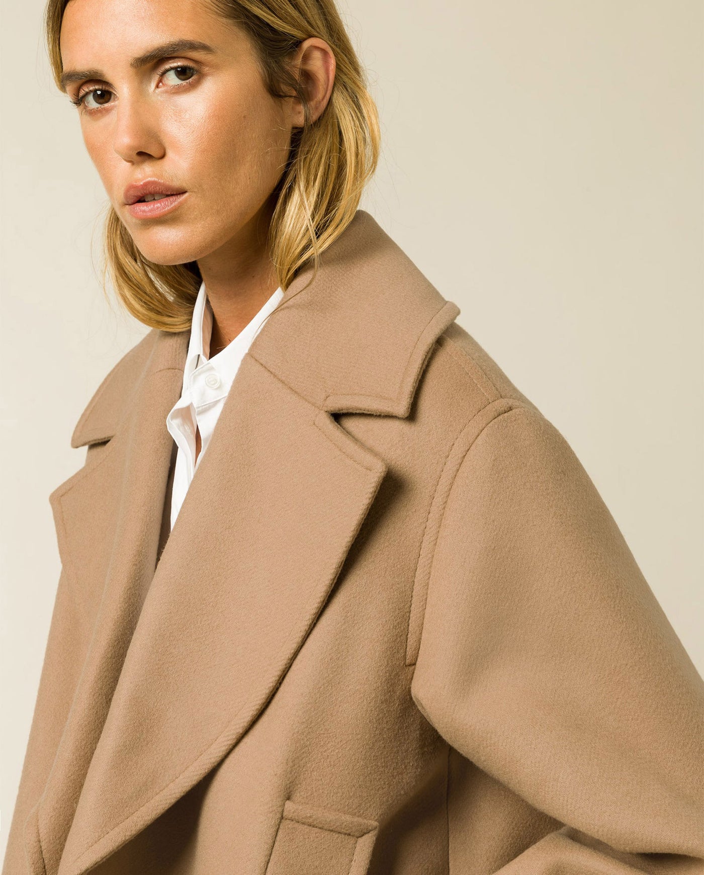 CARLY Wool Coat